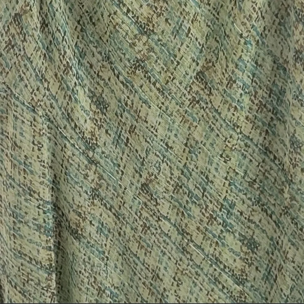 Vintage Jones Wear Dress Flowy Skirt V-Neck Slip Size 16 Green Spring Feminine - Picture 12 of 13